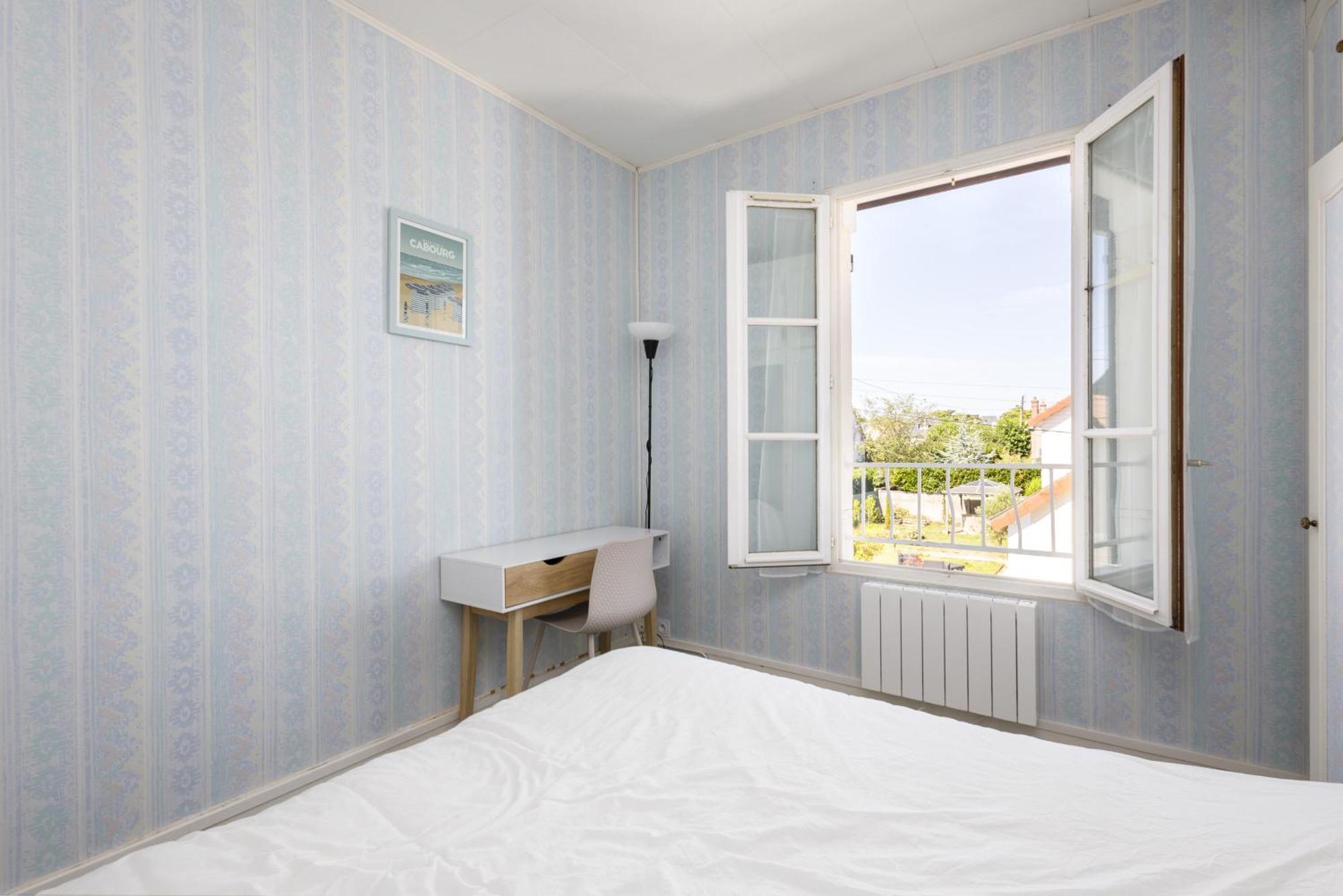 La Maison Cabourgeaise Proche Mer Exteriör bild